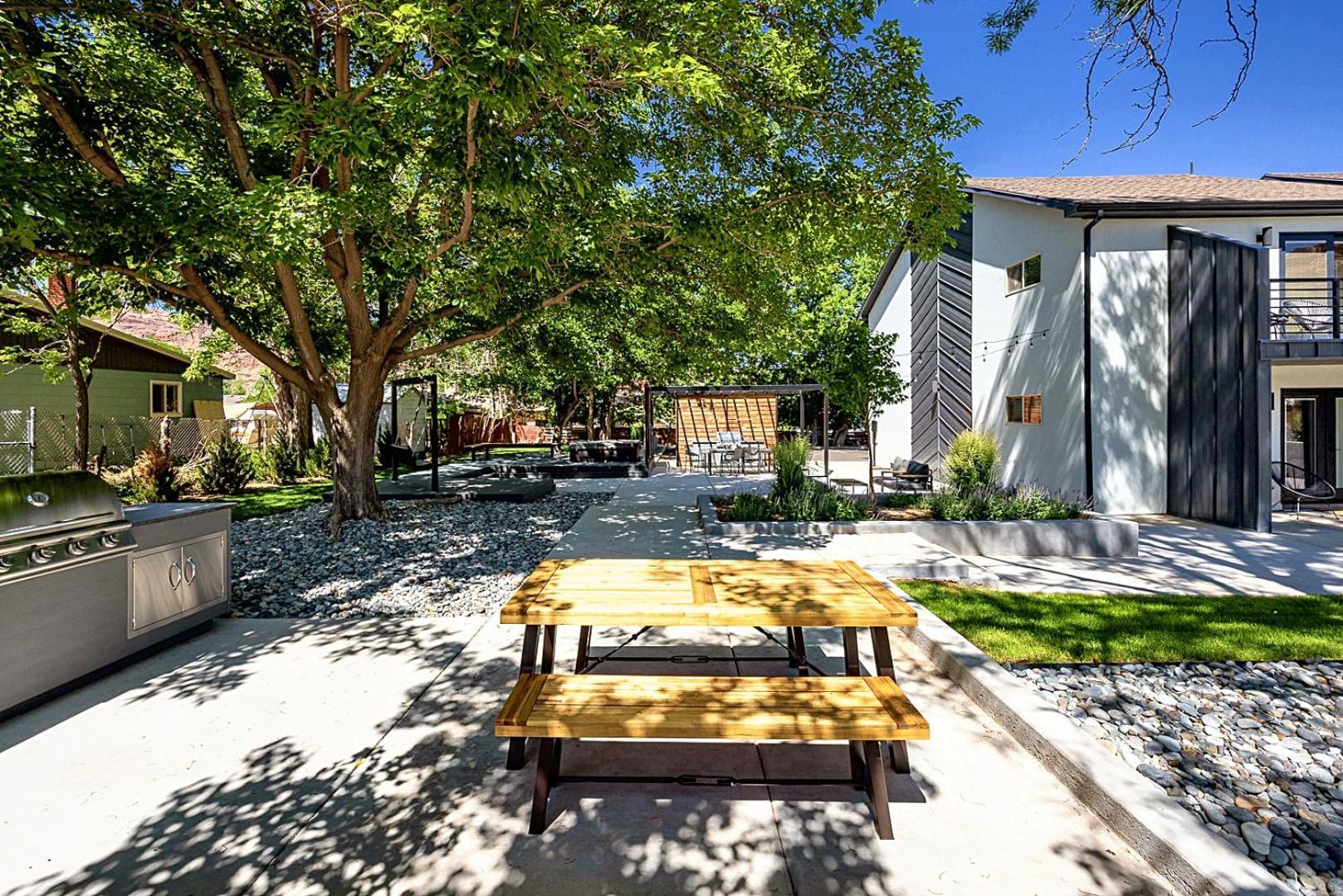 Near Downtown Stylish 2Br With Amazing Patio - 3 Villa โมอาบ ภายนอก รูปภาพ